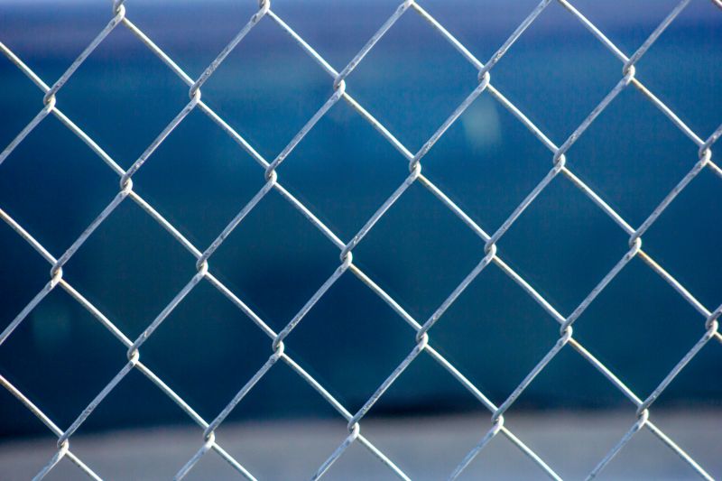 Diamond Mesh Fence Service detail